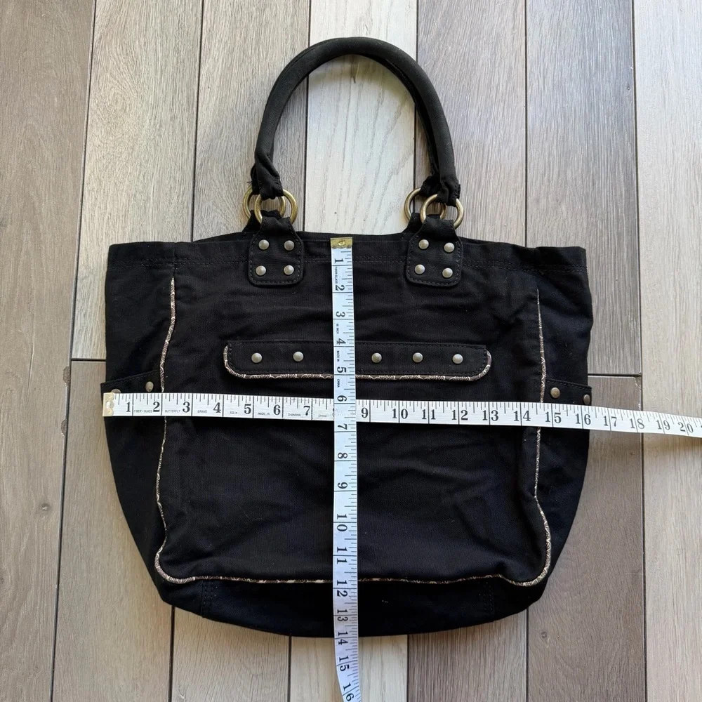 GAP Vintage Black Tote Bag With Wooden Leaf Detailing